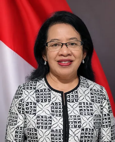 H.E. LISTYOWATI