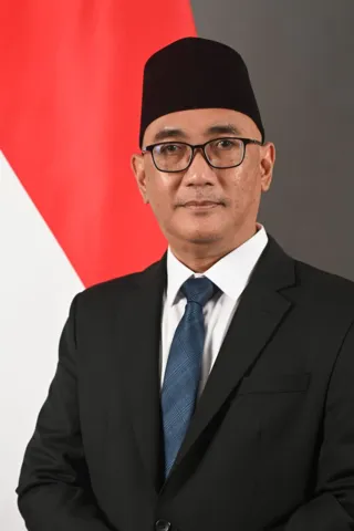 Arief Hidayat