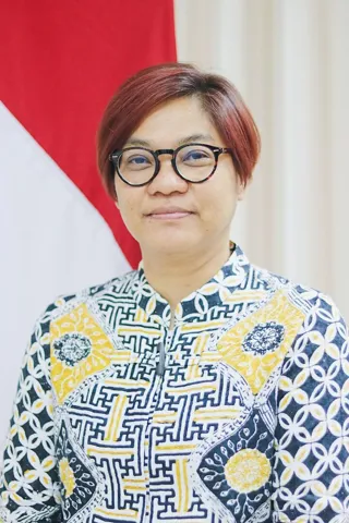 Mrs. Listiana Operananta